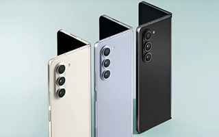 Samsung планирует выпустить два доступных складных смартфона